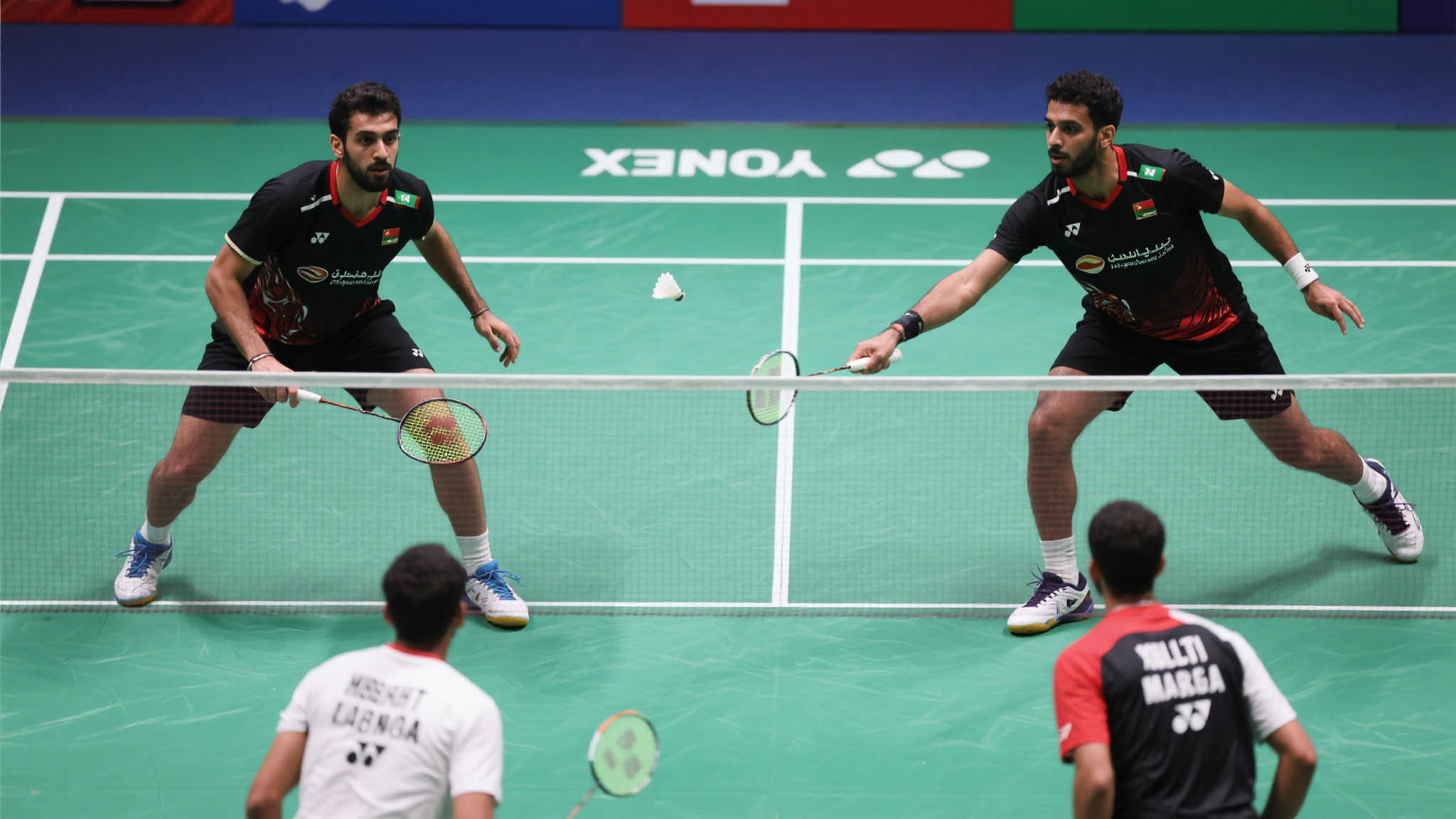 他都充满了 他都充满了